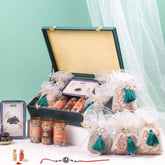 रक्षाबंधन के लिए प्रीमियम उपहार बॉक्स, 1.570 किलोग्राम शुद्ध सामग्री